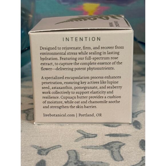 Live Botanical Renewing Concentrate - Picture 4 of 5